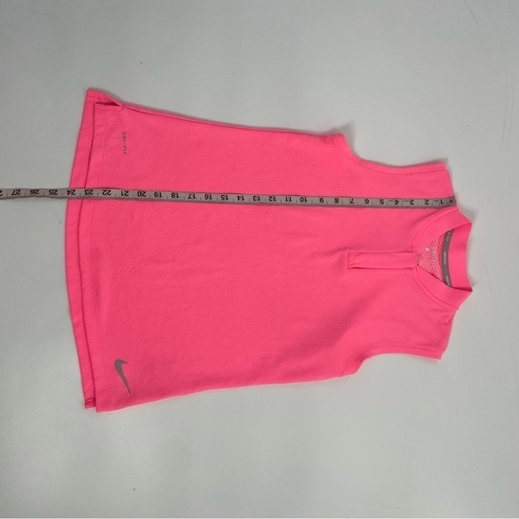 Nike Women’s Golf Polo Sleeveless Pink 1/4 Zip Dryfit Tennis Golf Polo Small - Picture 7 of 12